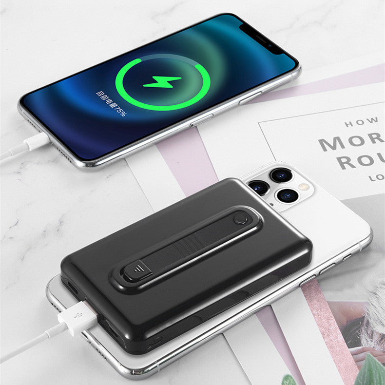 Magnetic Adsorption Wireless Power Bank with Multi U Port