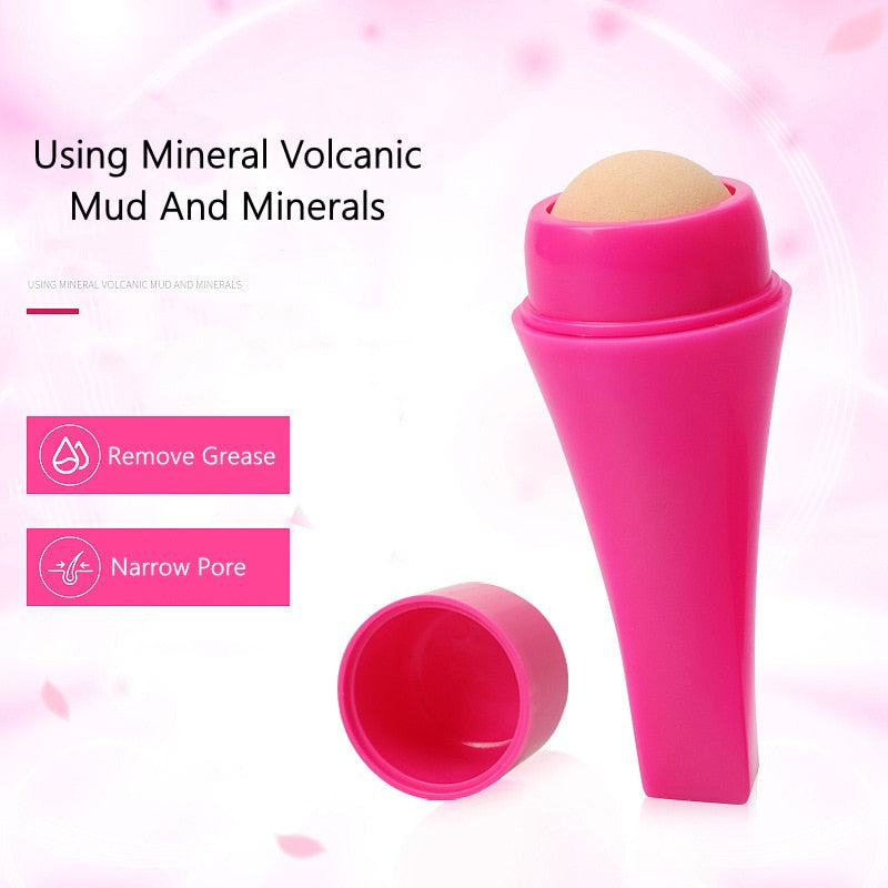 Rouleau de beauté pour le soin du visage fabriqué à partir de roche volcanique naturelle. Maquillage mat soins de la peau du visage